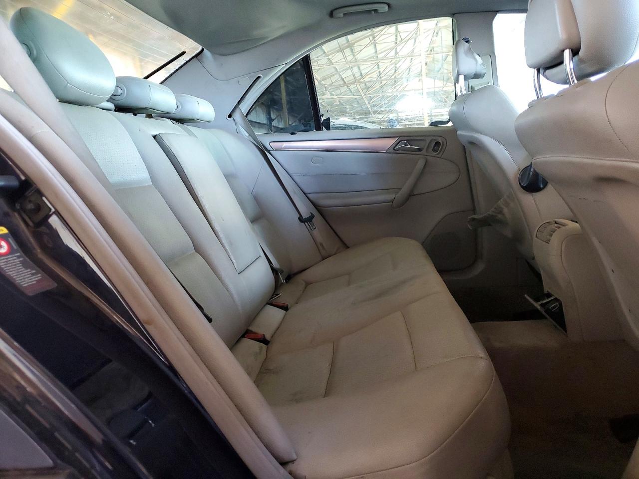 2005 MERCEDES-BENZ C-CLASS