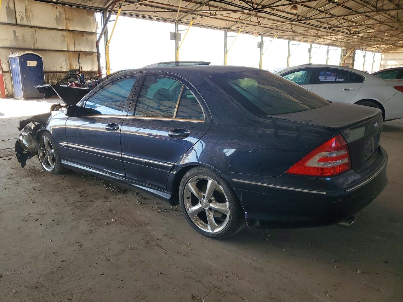2005 MERCEDES-BENZ C-CLASS