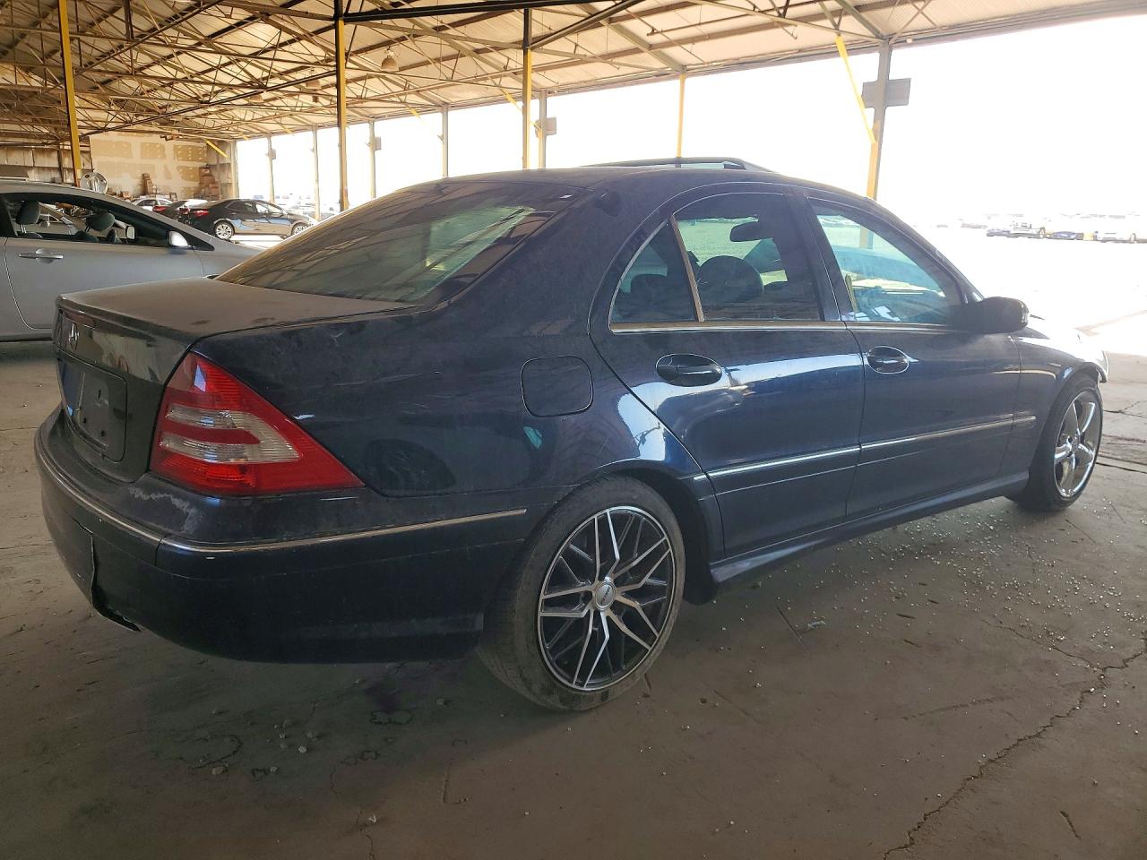 2005 MERCEDES-BENZ C-CLASS