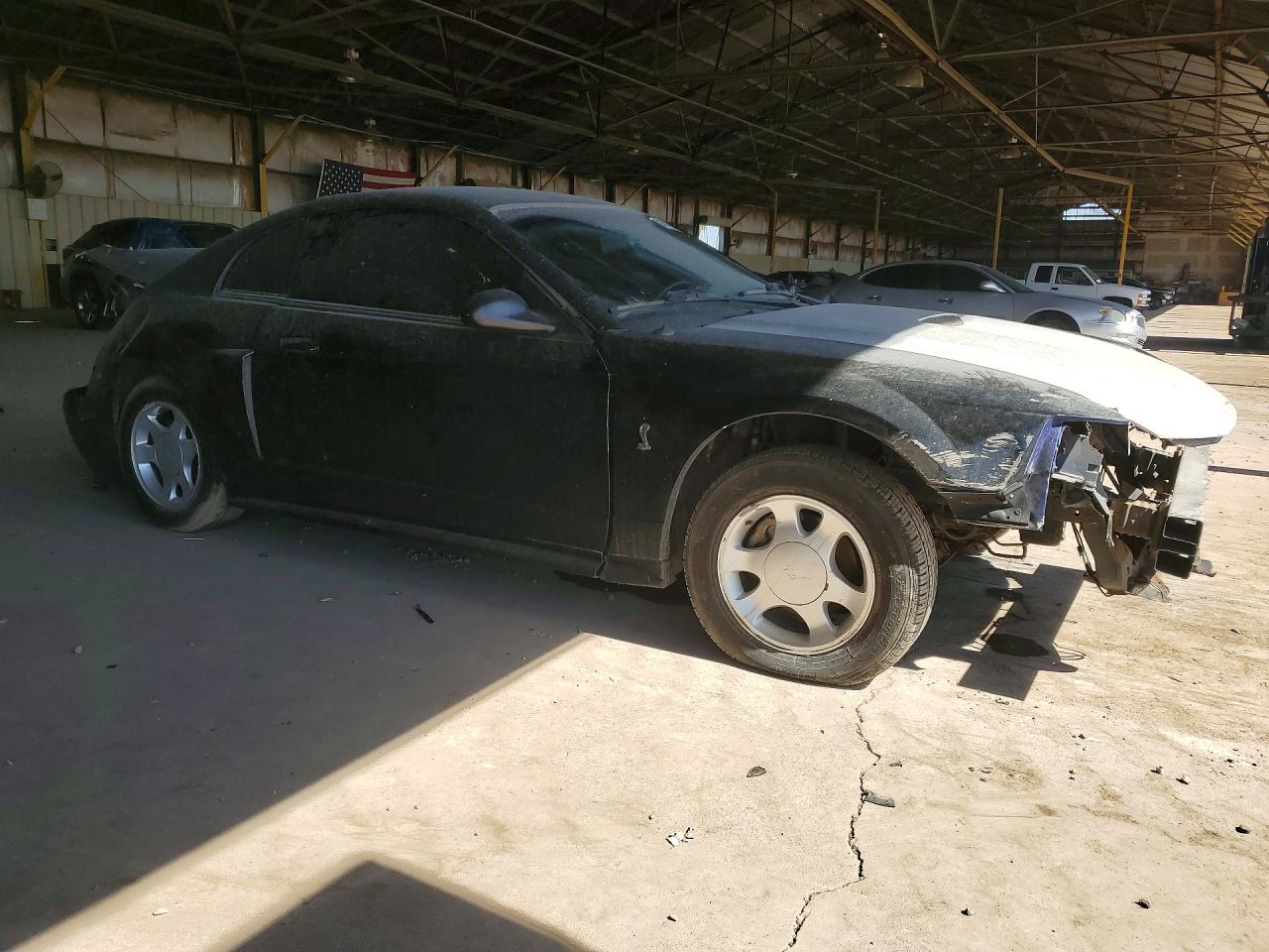 2004 FORD MUSTANG