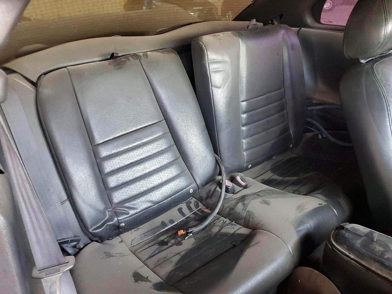 2004 FORD MUSTANG