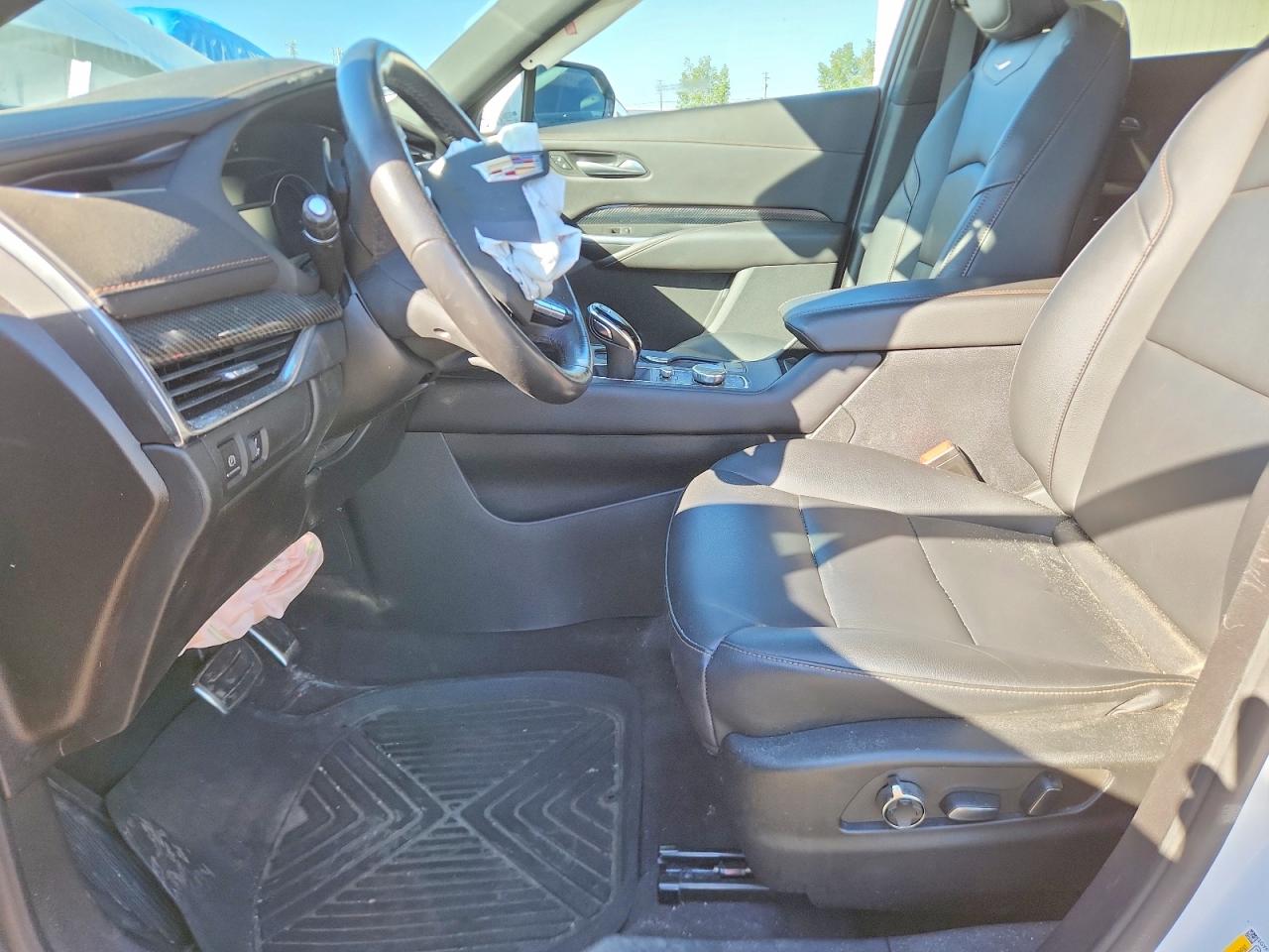 2023 CADILLAC XT4