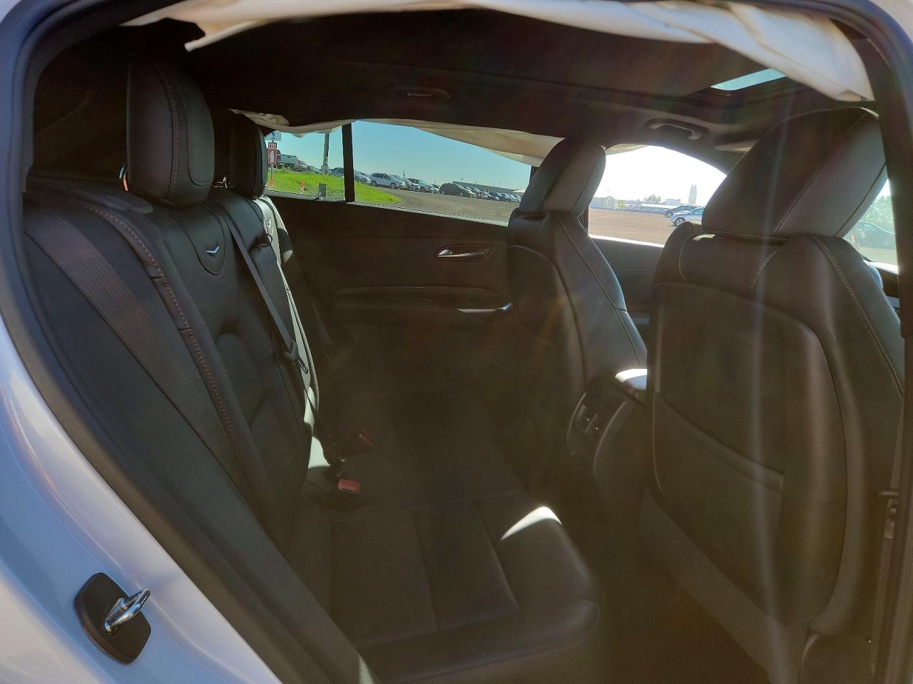 2023 CADILLAC XT4