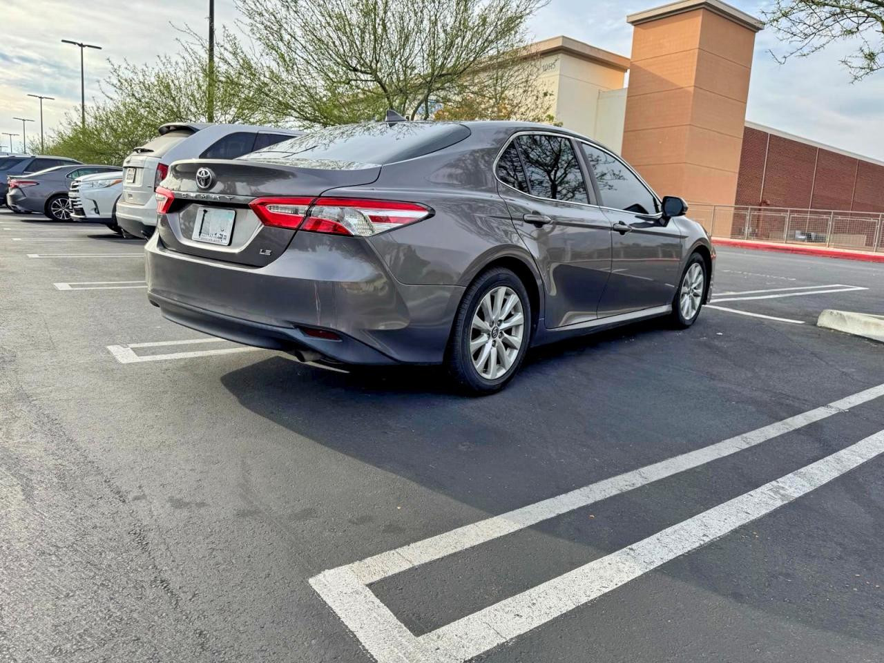 2019 TOYOTA CAMRY