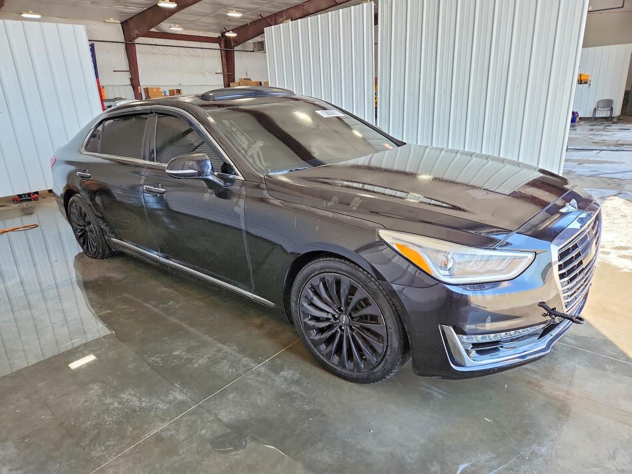 2018 GENESIS G90