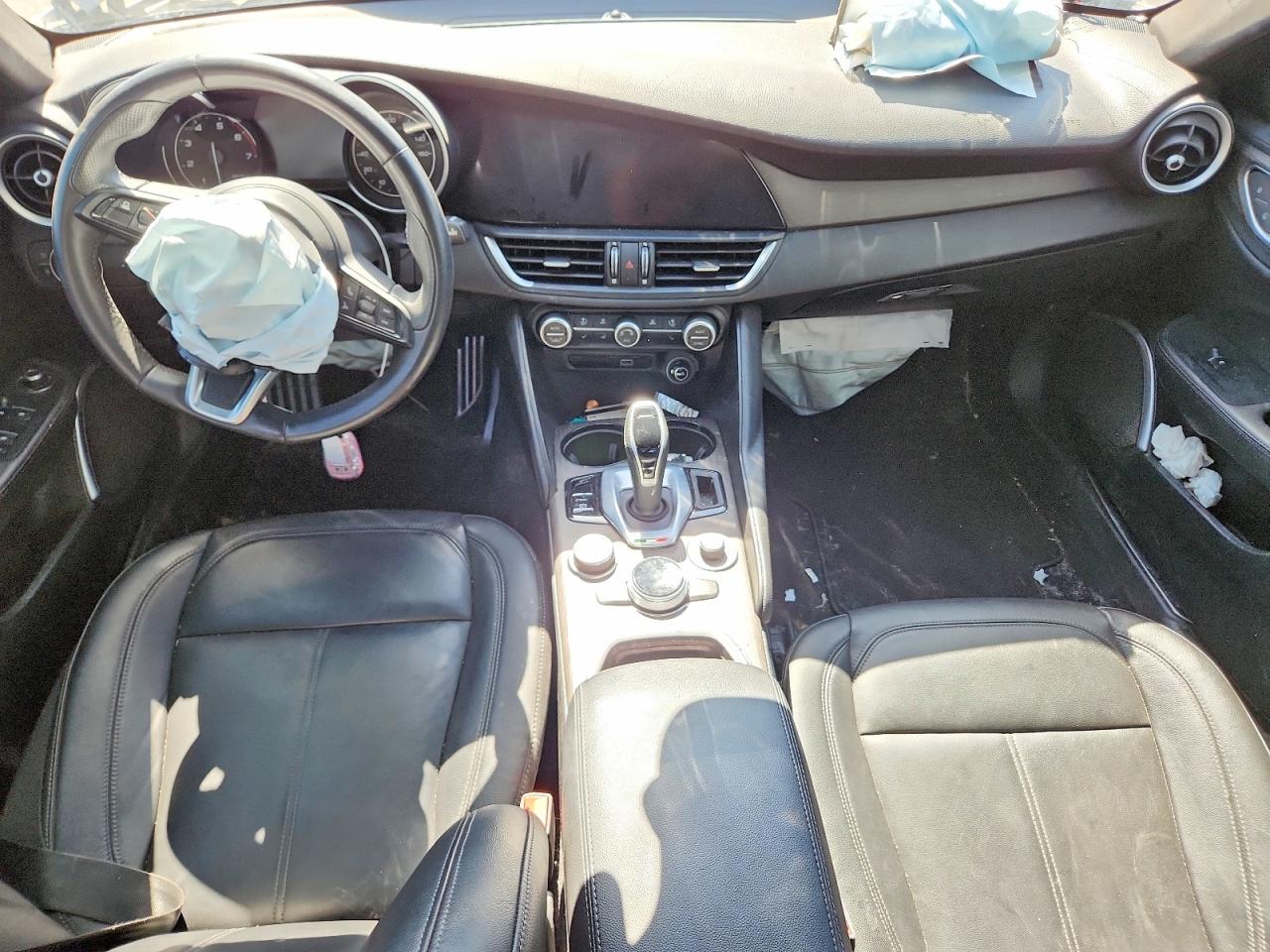 2022 ALFA ROMEO GIULIA