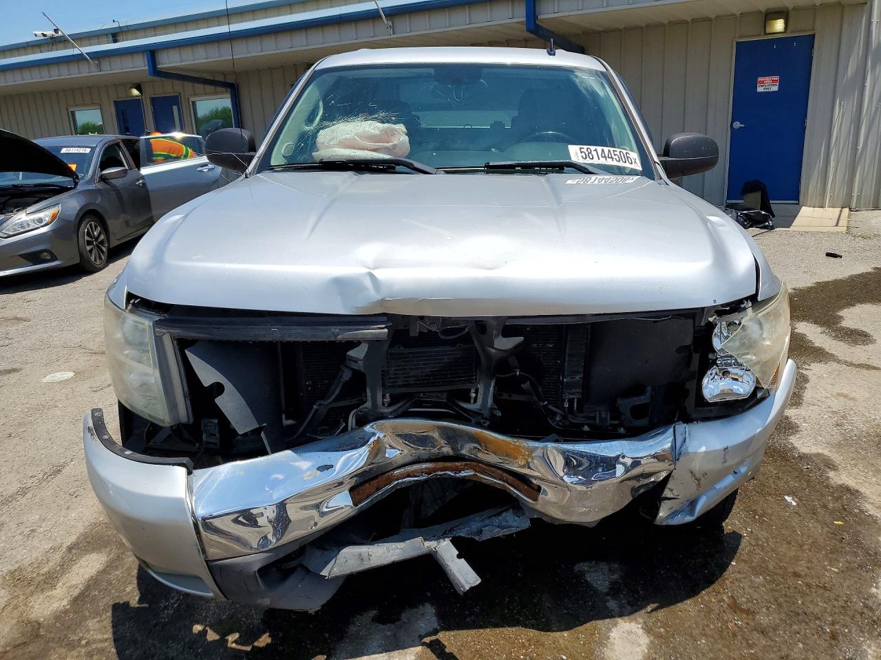 2011 CHEVROLET SILVERADO