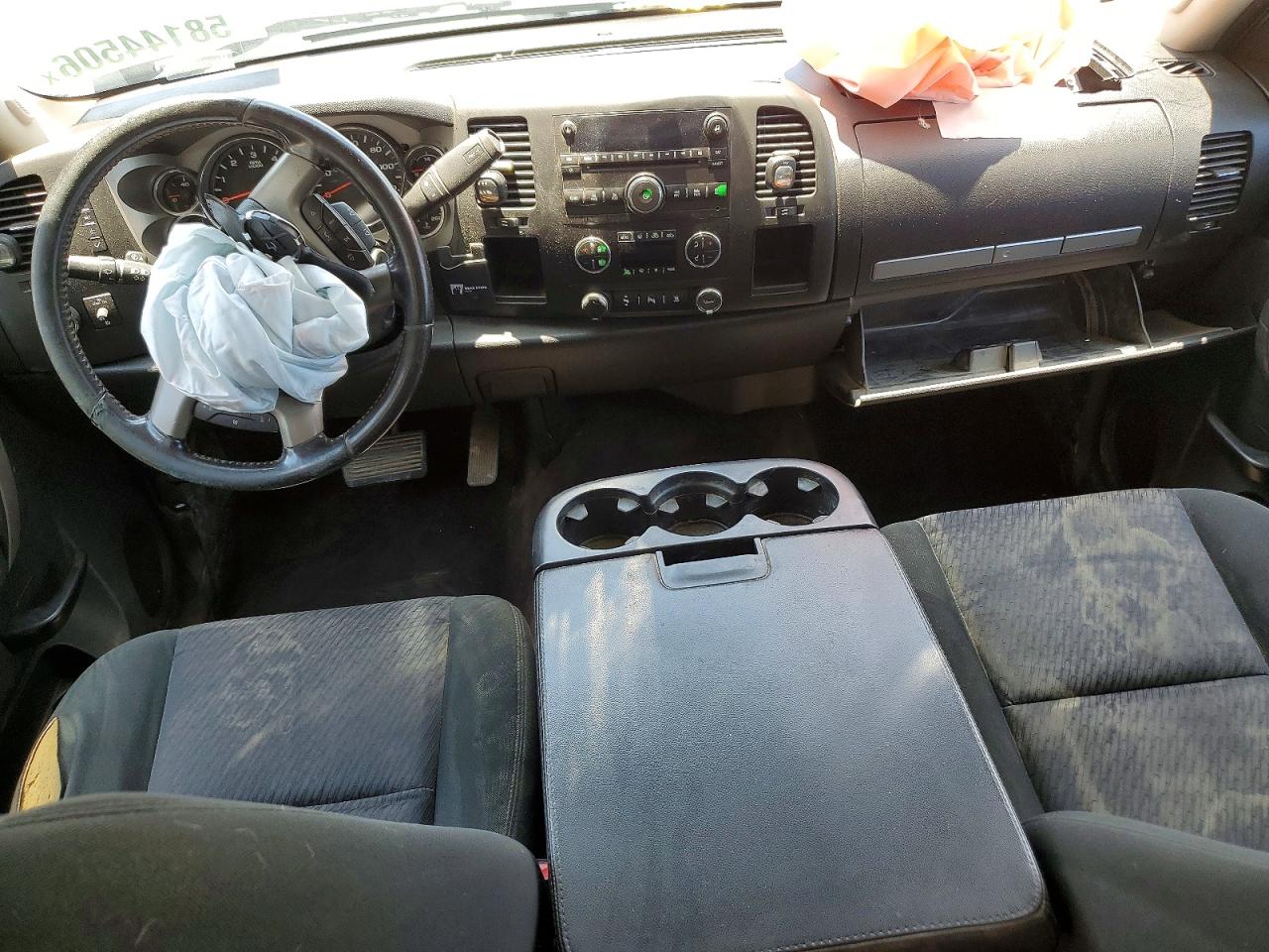 2011 CHEVROLET SILVERADO