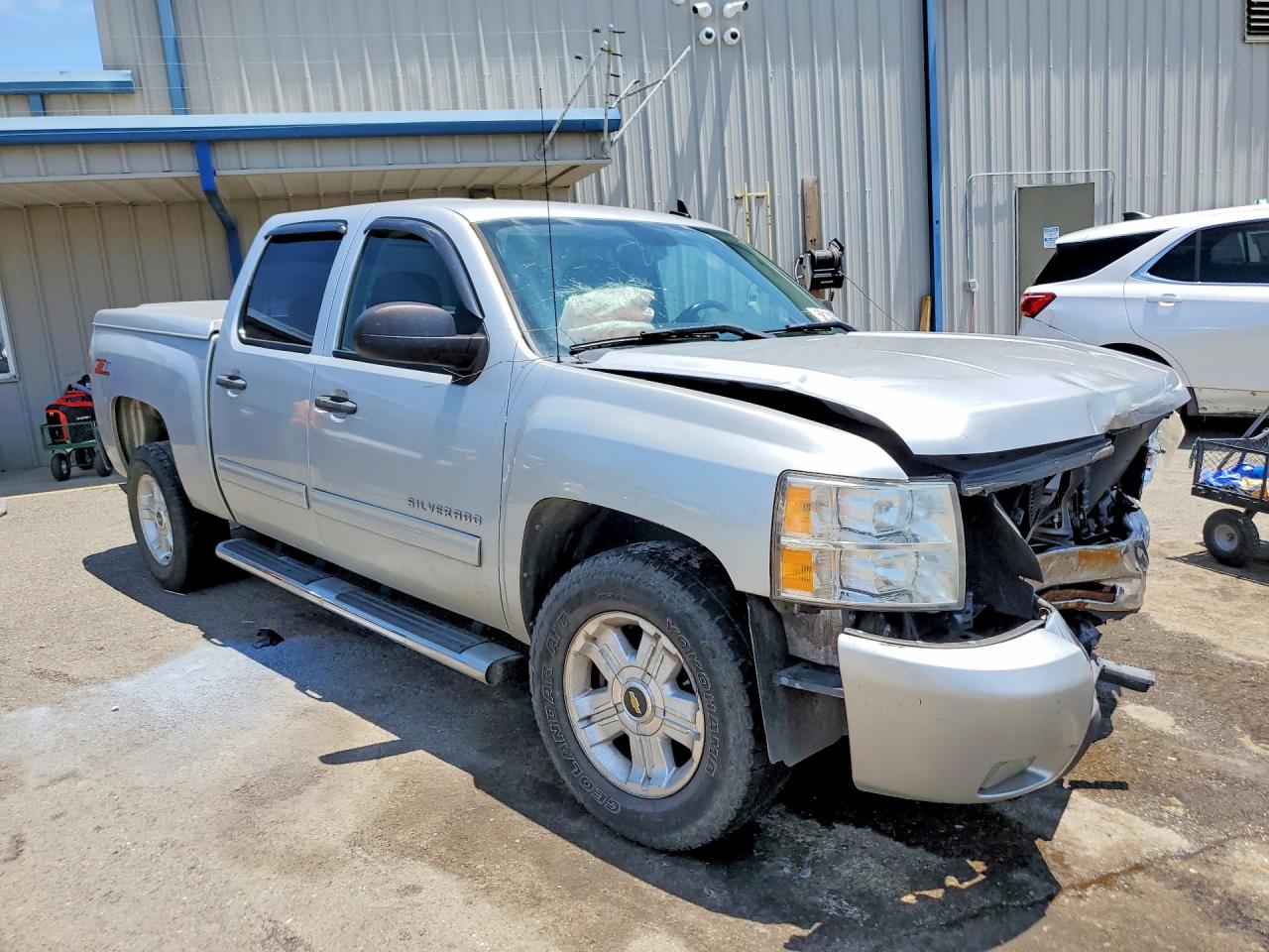 2011 CHEVROLET SILVERADO