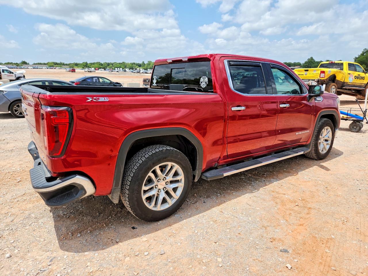 2021 GMC SIERRA