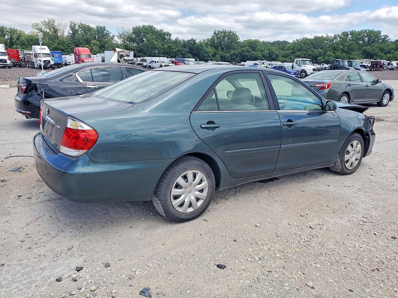 2005 TOYOTA CAMRY