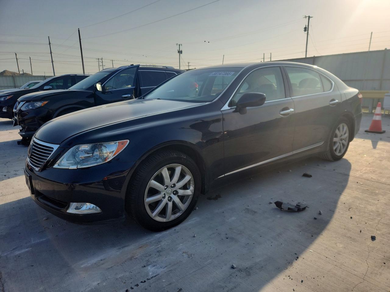 2007 LEXUS LS460