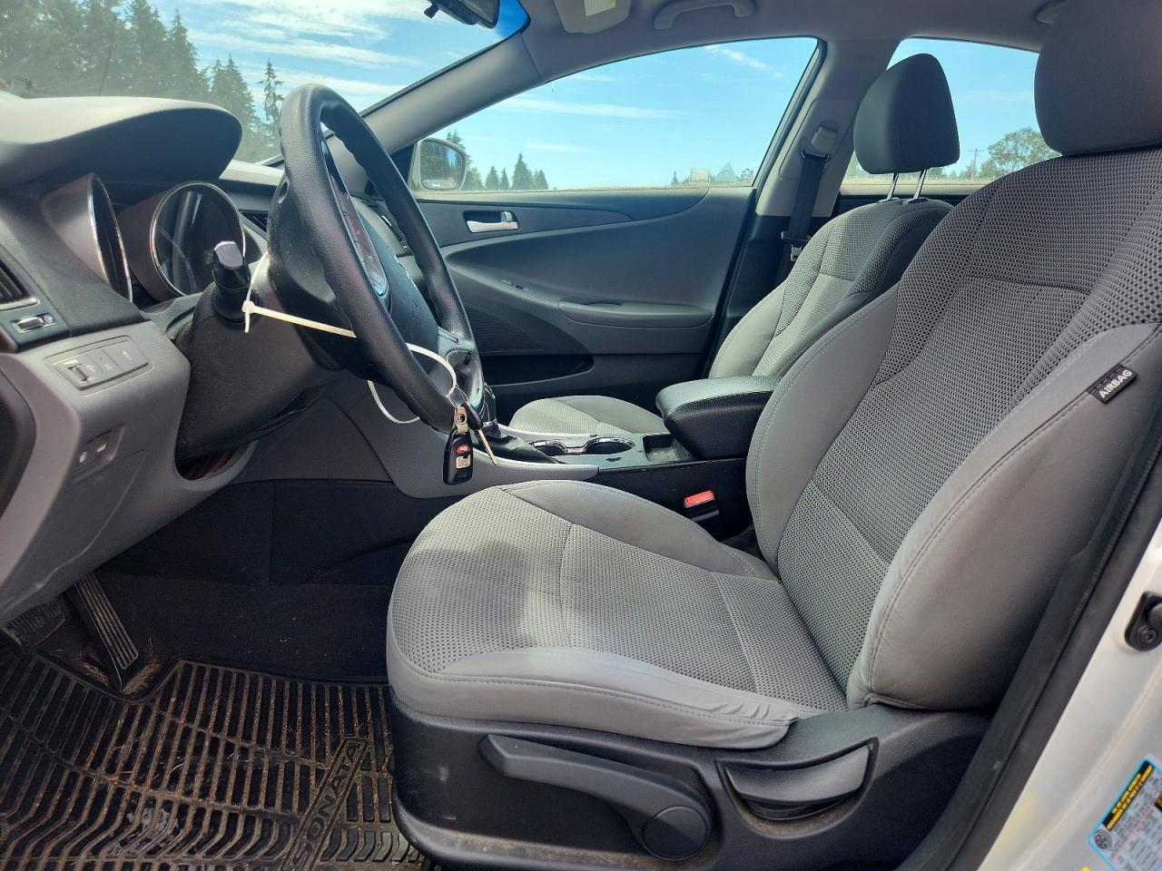 2013 HYUNDAI SONATA