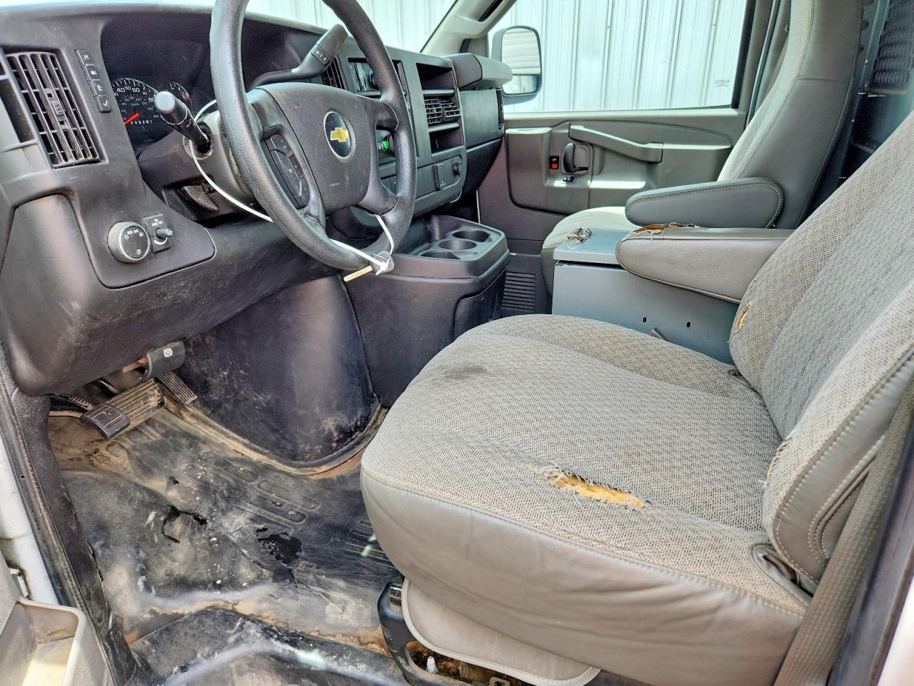 2016 CHEVROLET EXPRESS