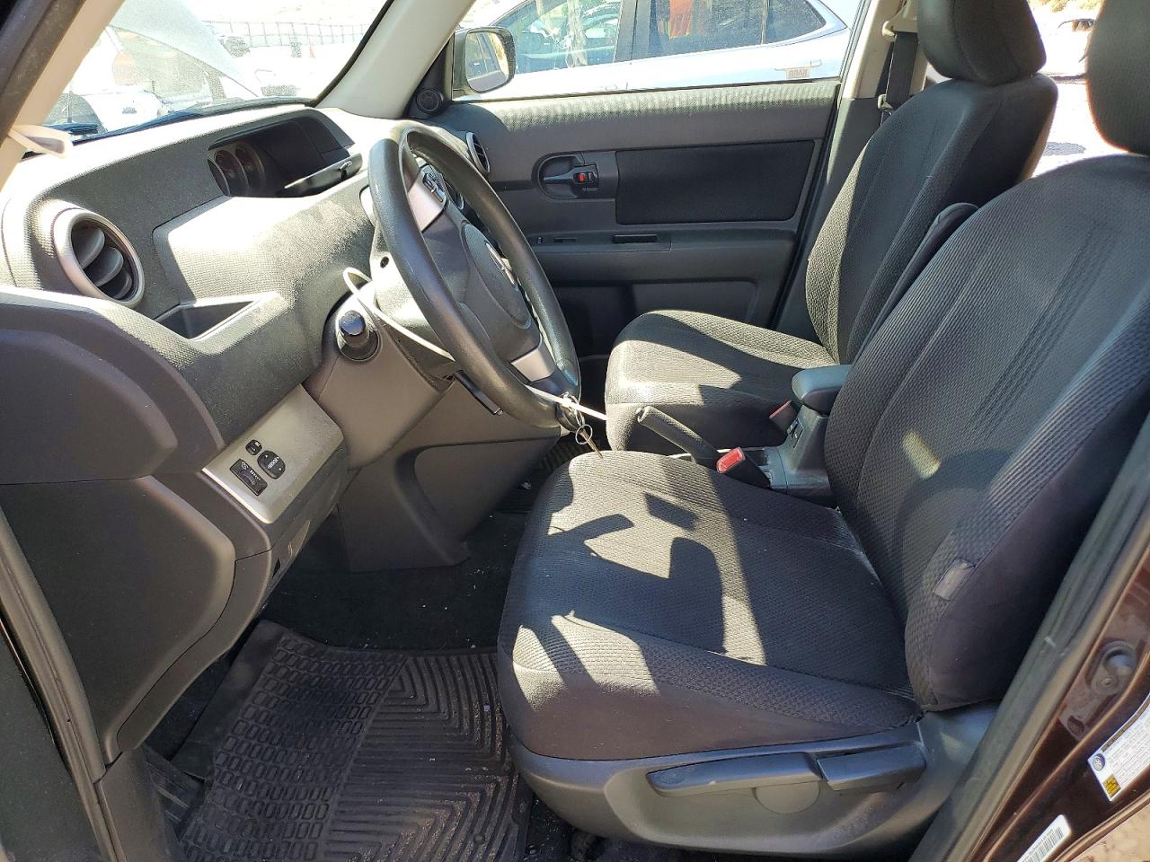 2009 TOYOTA BASE