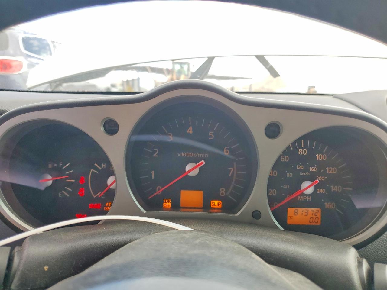 2004 NISSAN 350Z