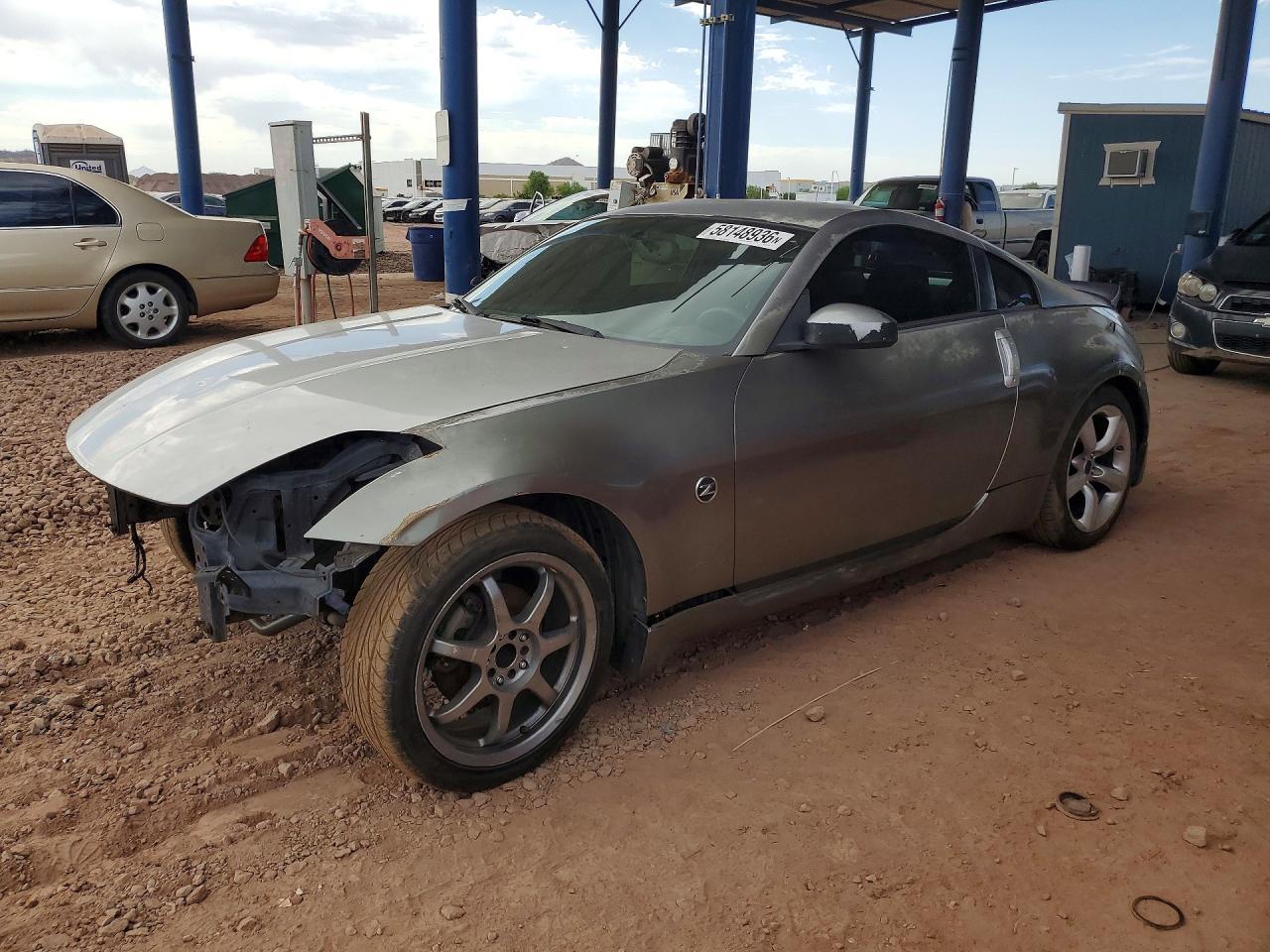 2004 NISSAN 350Z