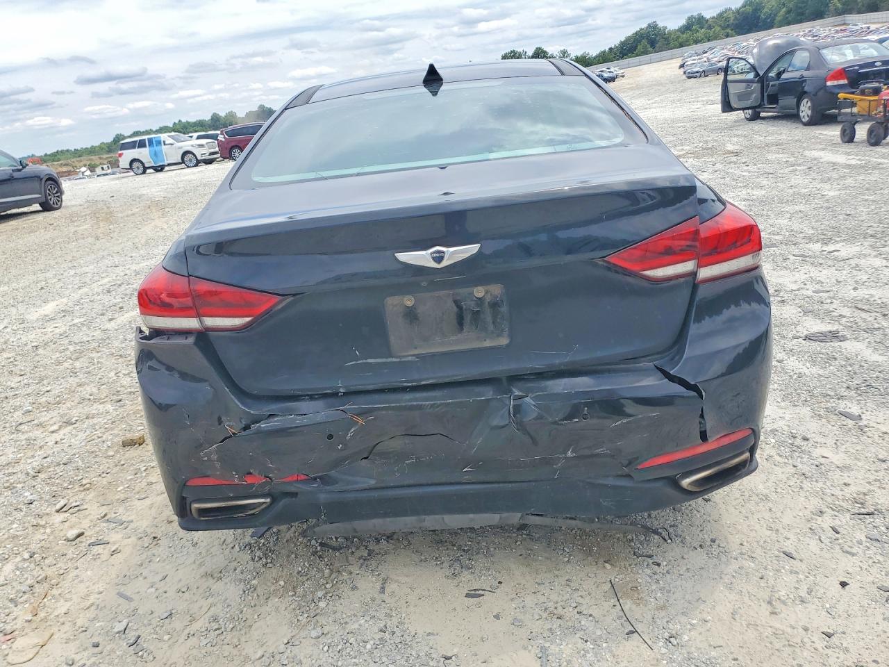 2016 HYUNDAI GENESIS