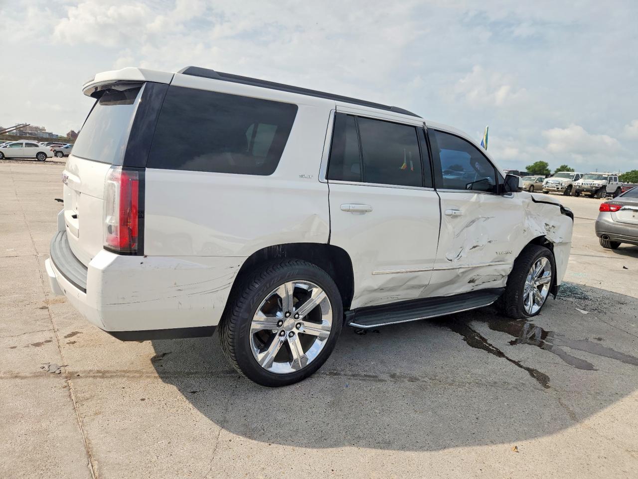 2020 GMC YUKON