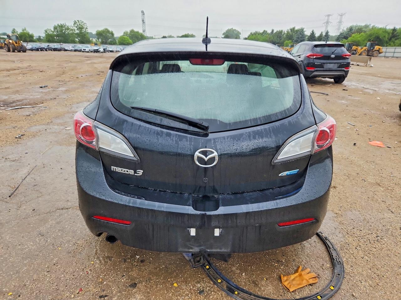 2012 MAZDA 3