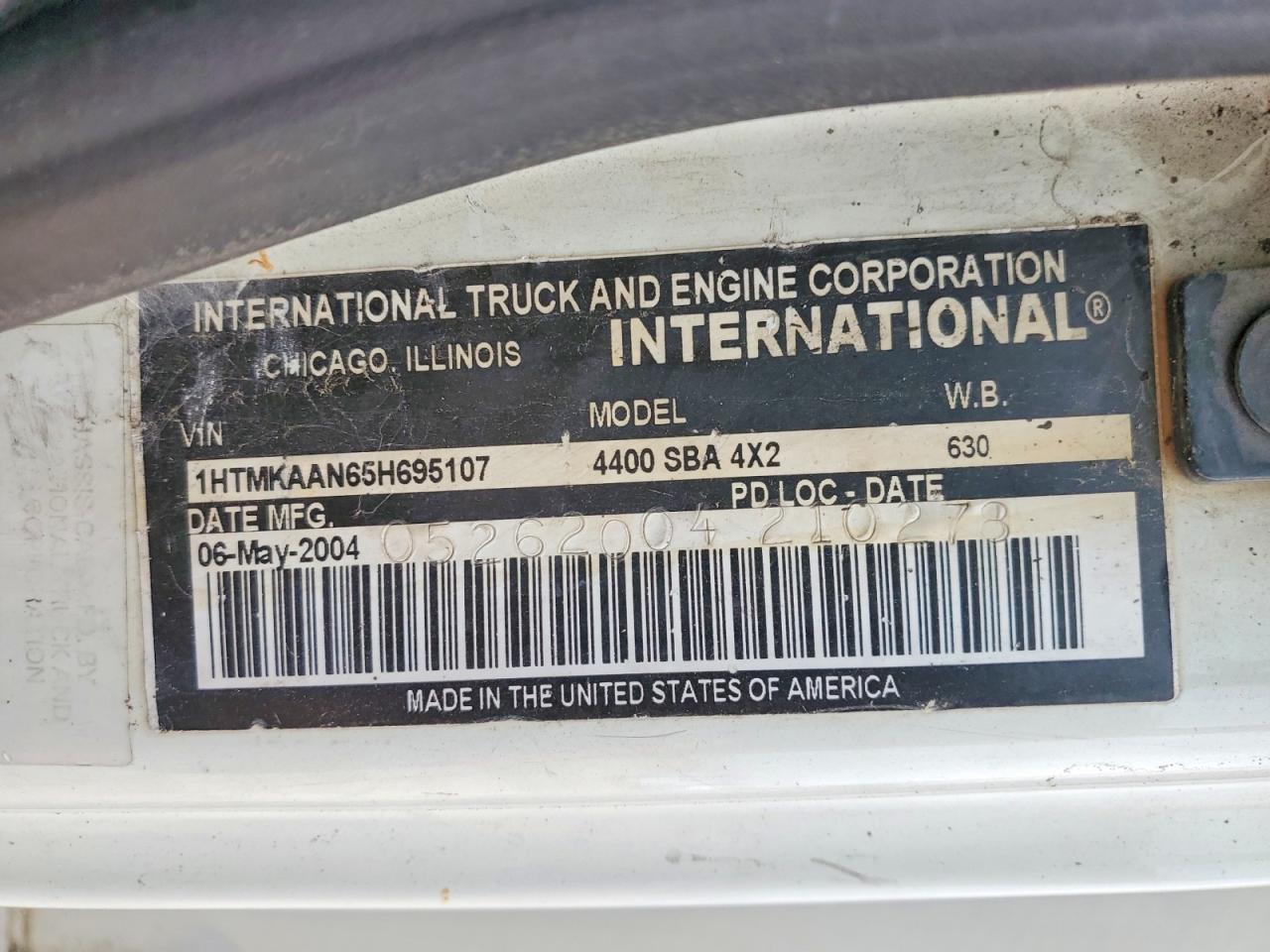 2005 INTERNATIONAL 4000 SERIE