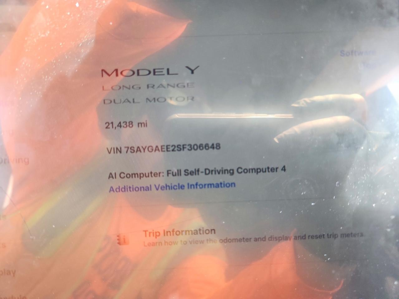 2025 TESLA MODEL Y
