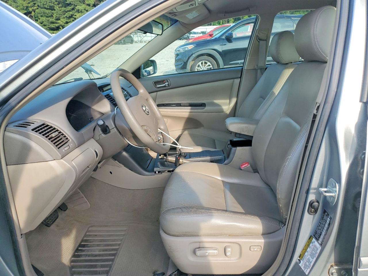 2005 TOYOTA CAMRY