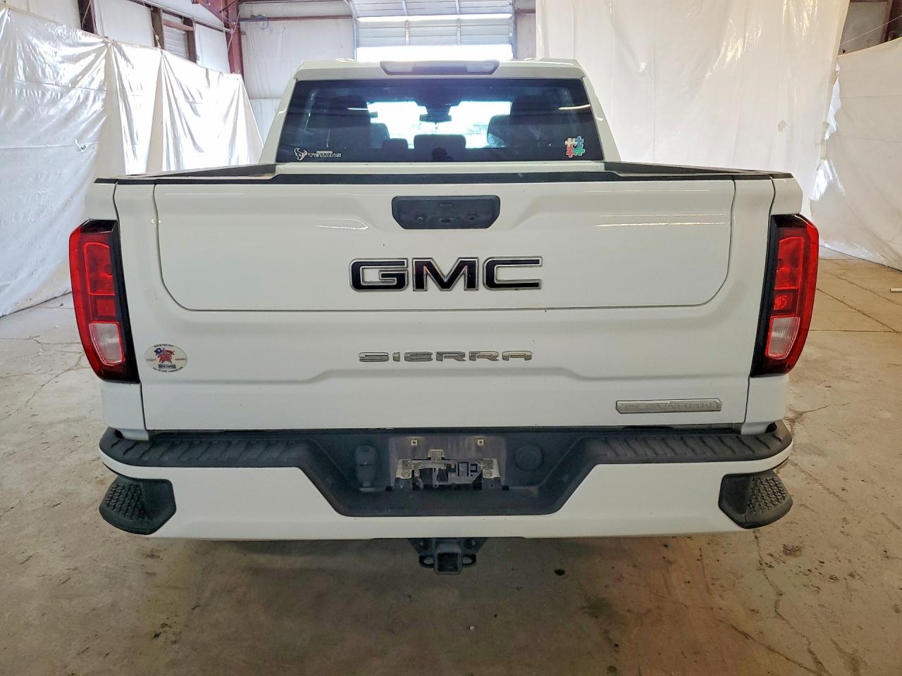 2022 GMC SIERRA