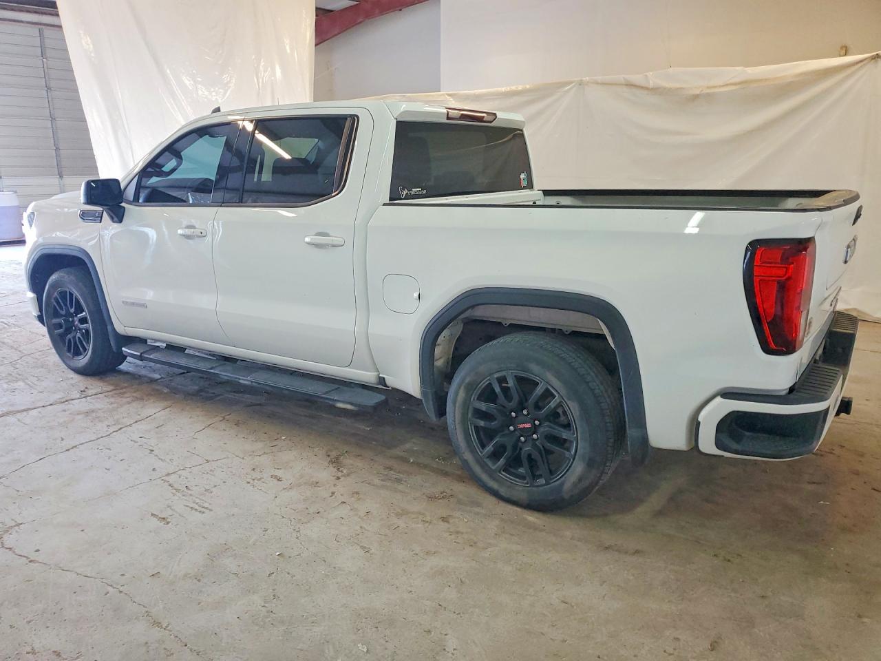 2022 GMC SIERRA