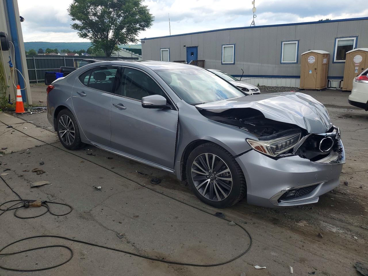 2018 ACURA TLX