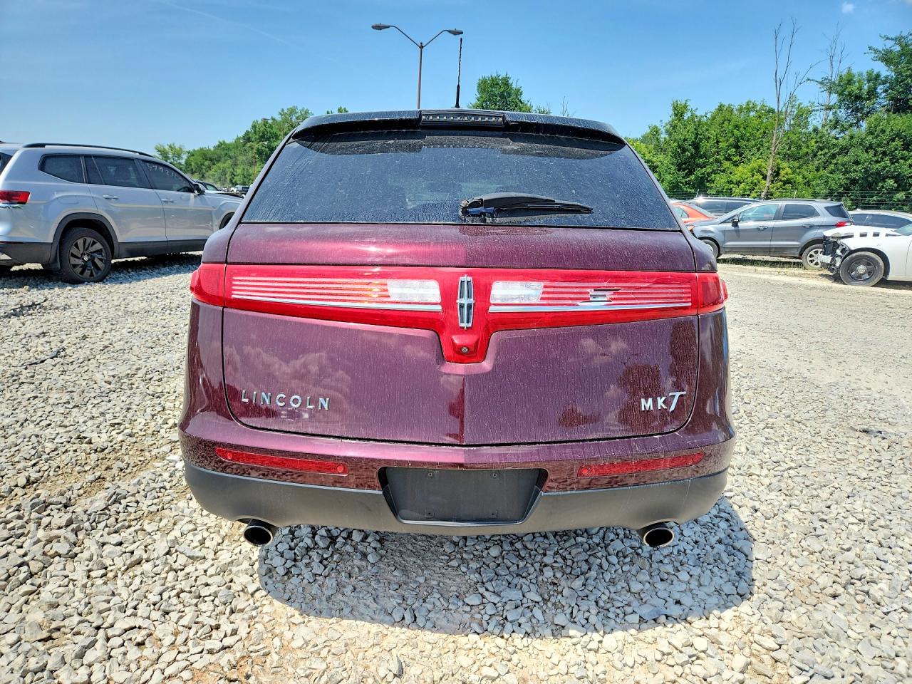 2018 LINCOLN MKT