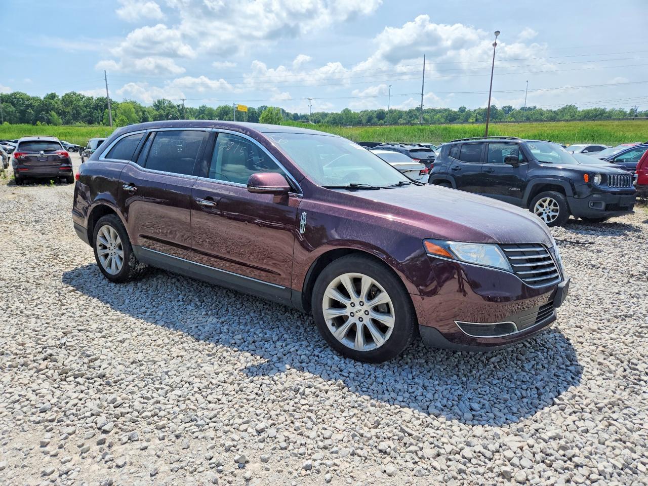 2018 LINCOLN MKT