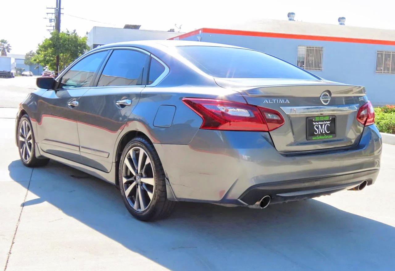 2017 NISSAN ALTIMA