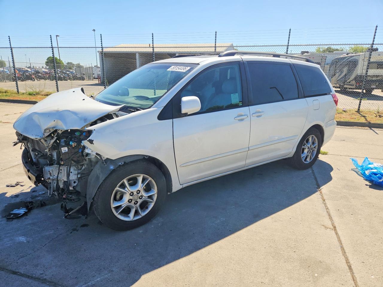 2006 TOYOTA SIENNA
