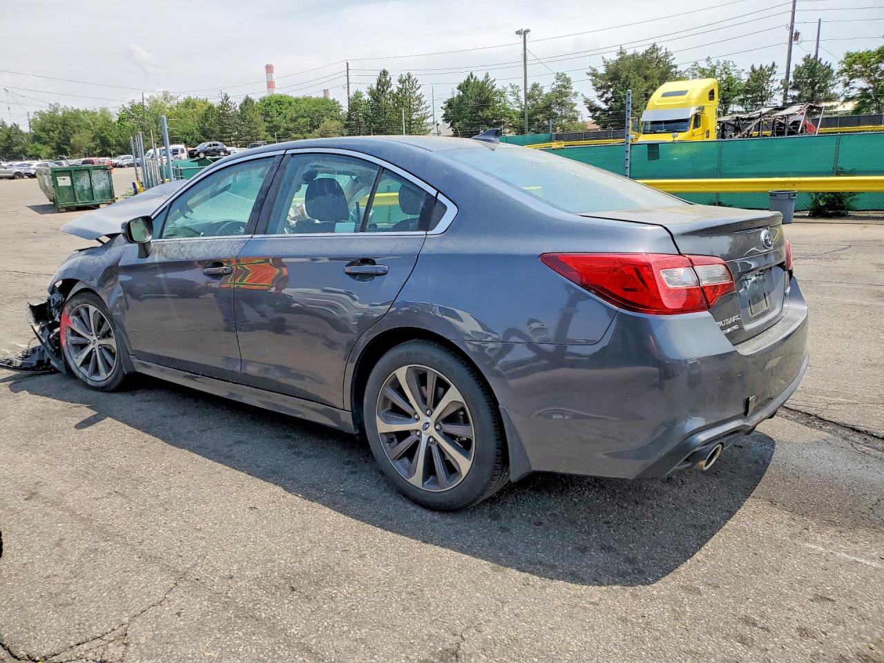 2018 SUBARU LEGACY