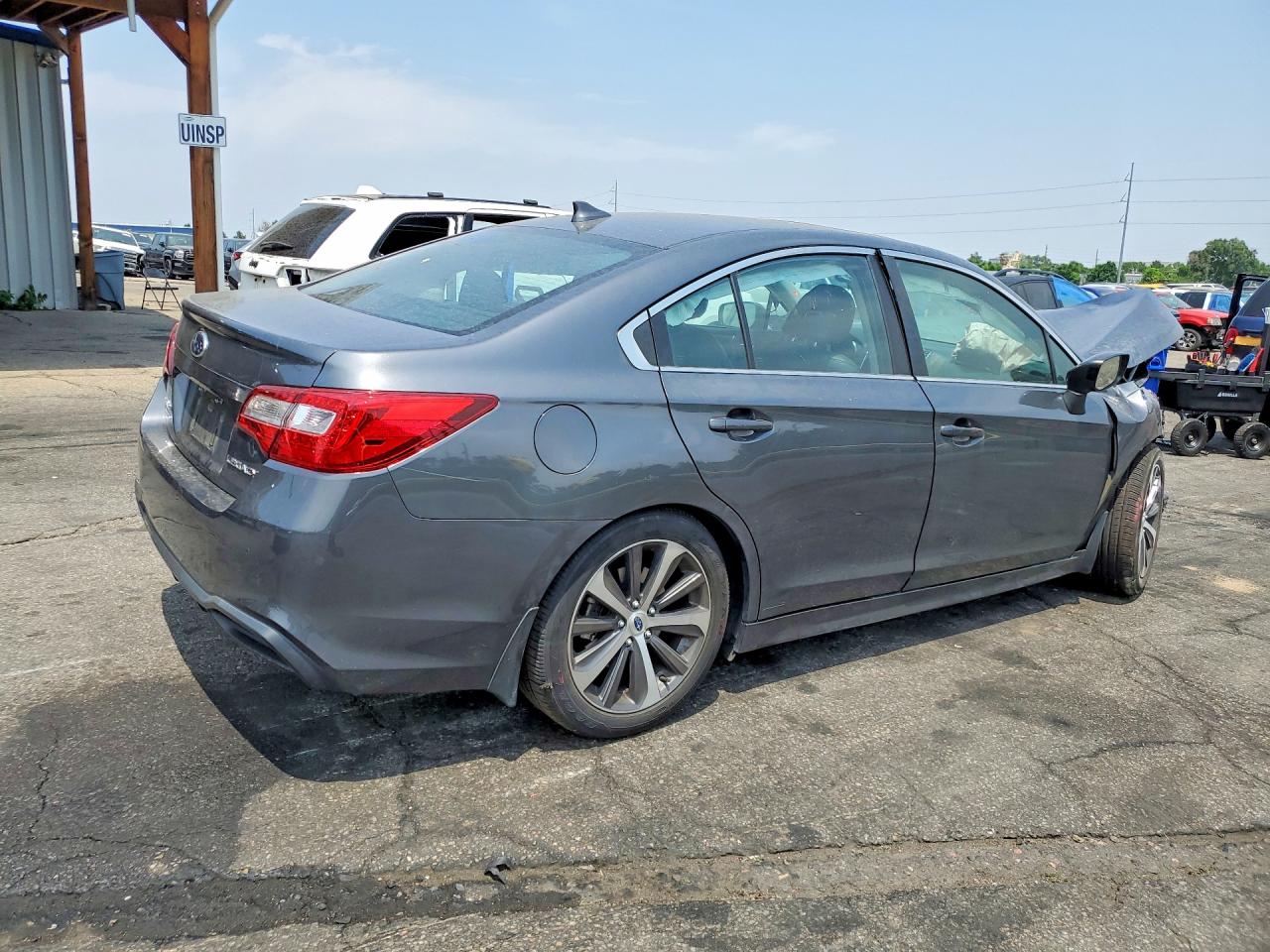 2018 SUBARU LEGACY