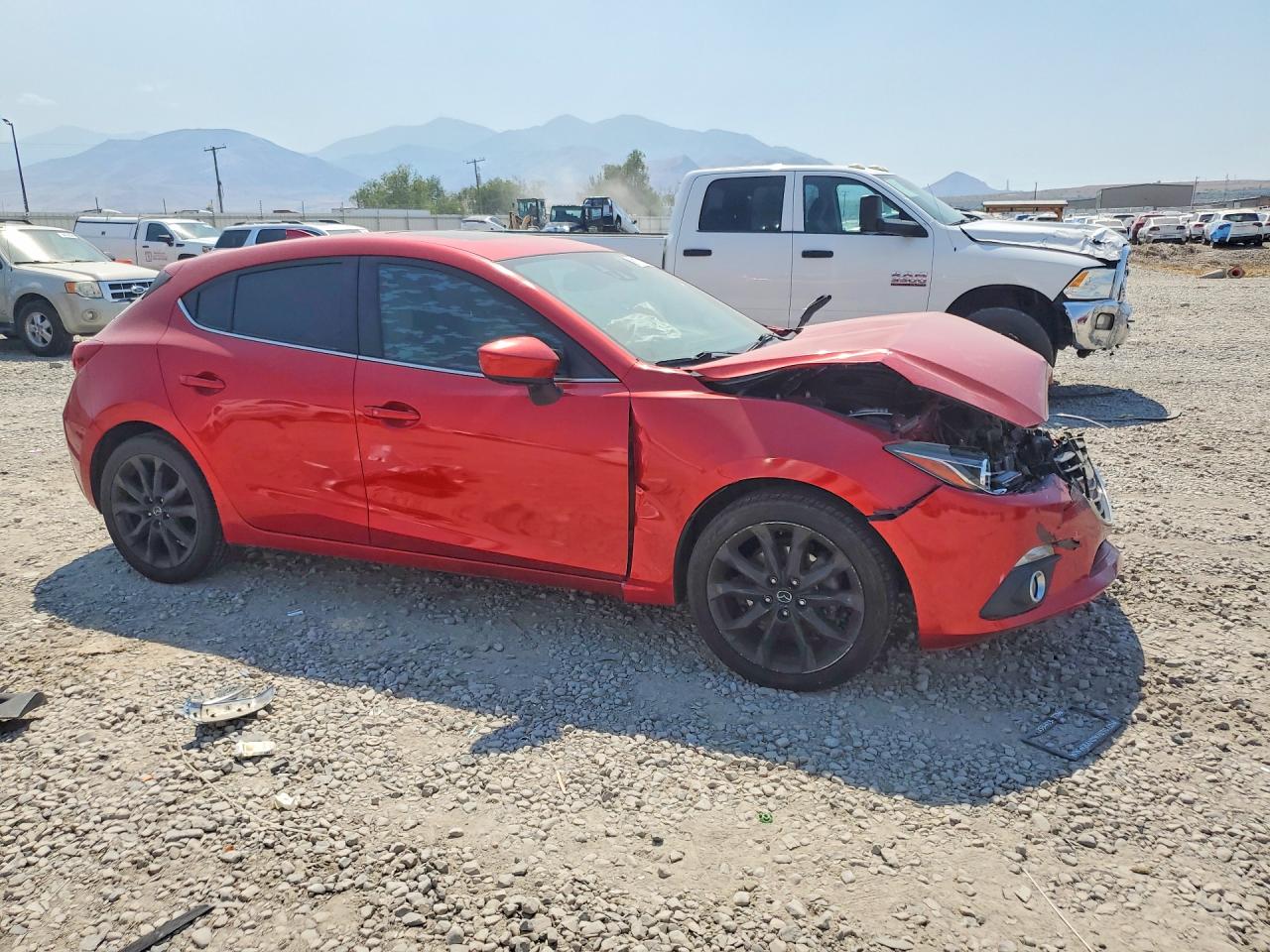 2016 MAZDA 3