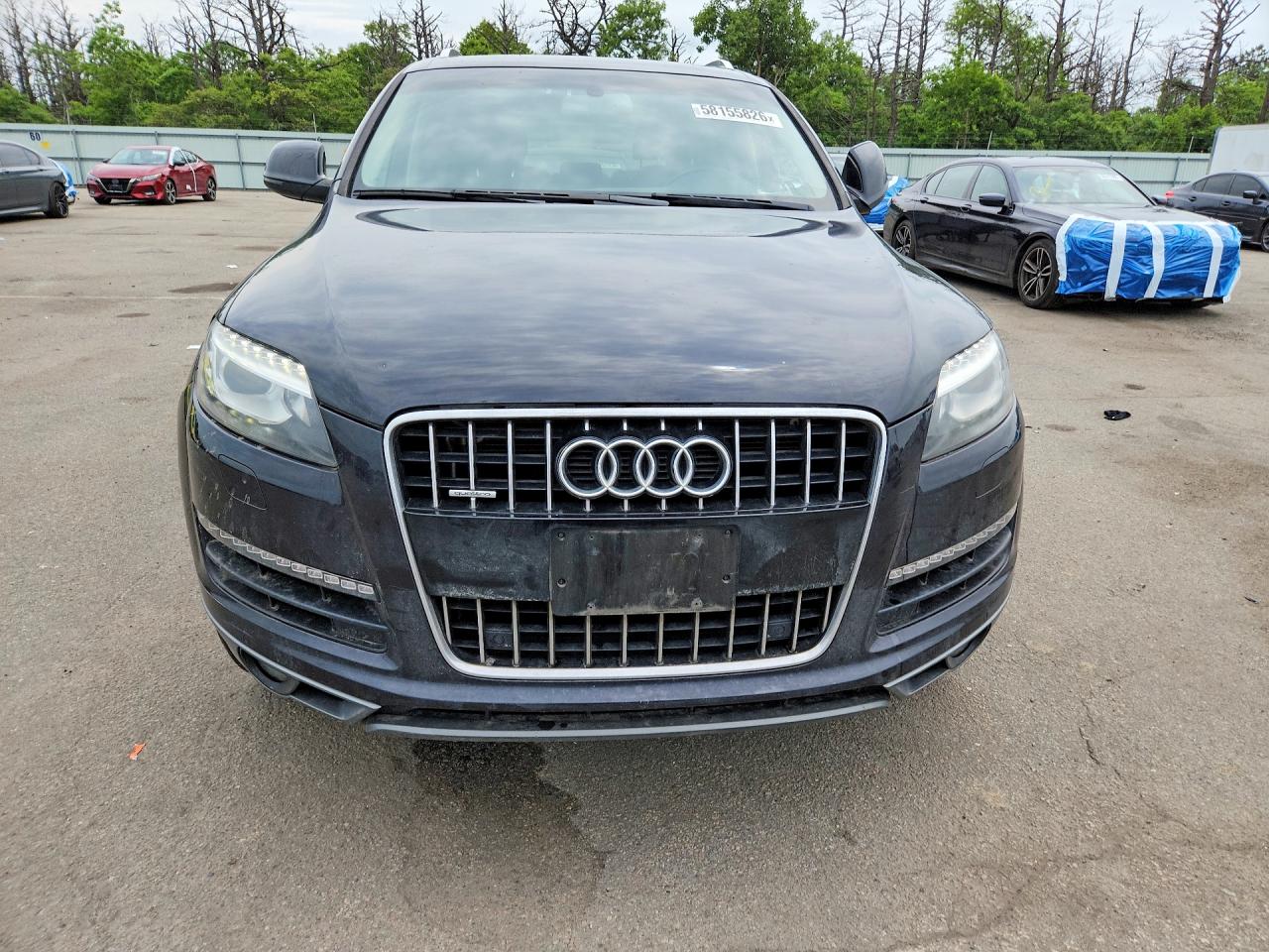2011 AUDI Q7