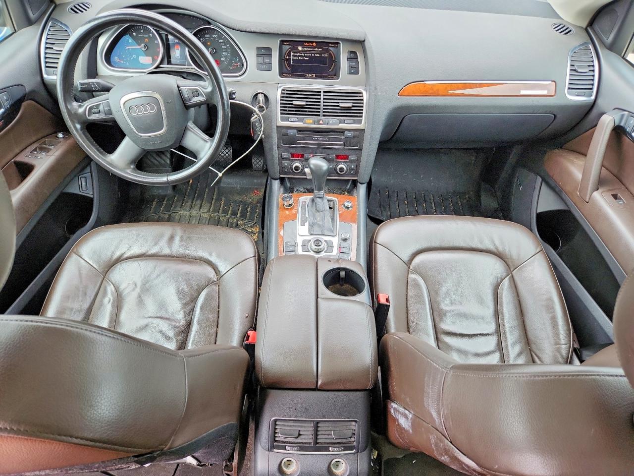 2011 AUDI Q7