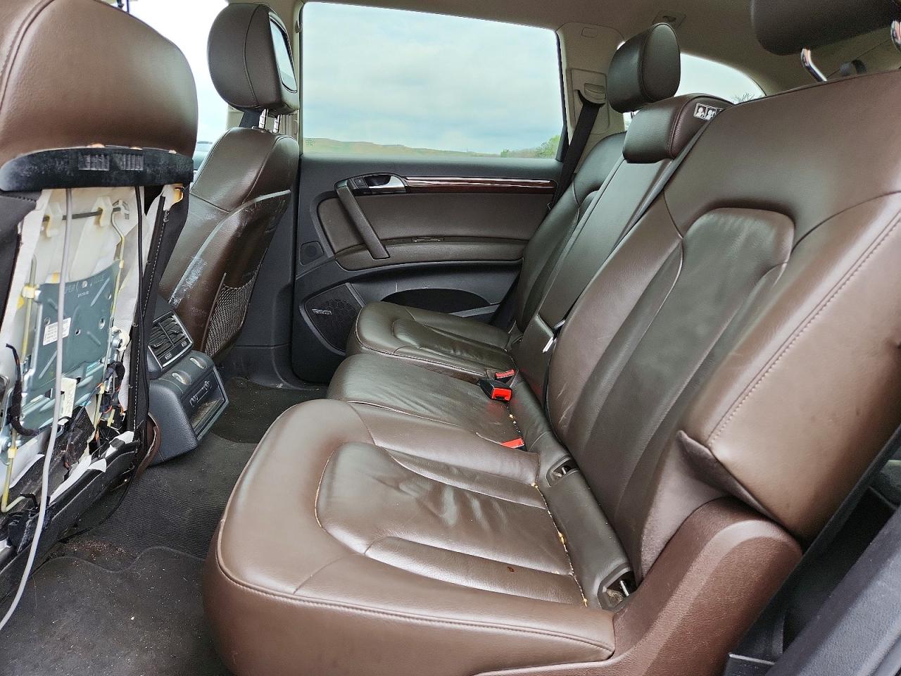 2011 AUDI Q7