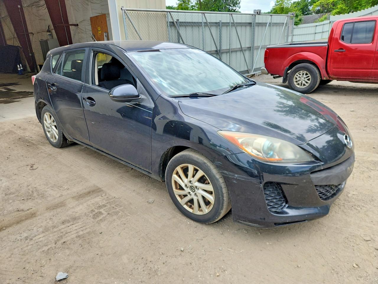 2013 MAZDA 3