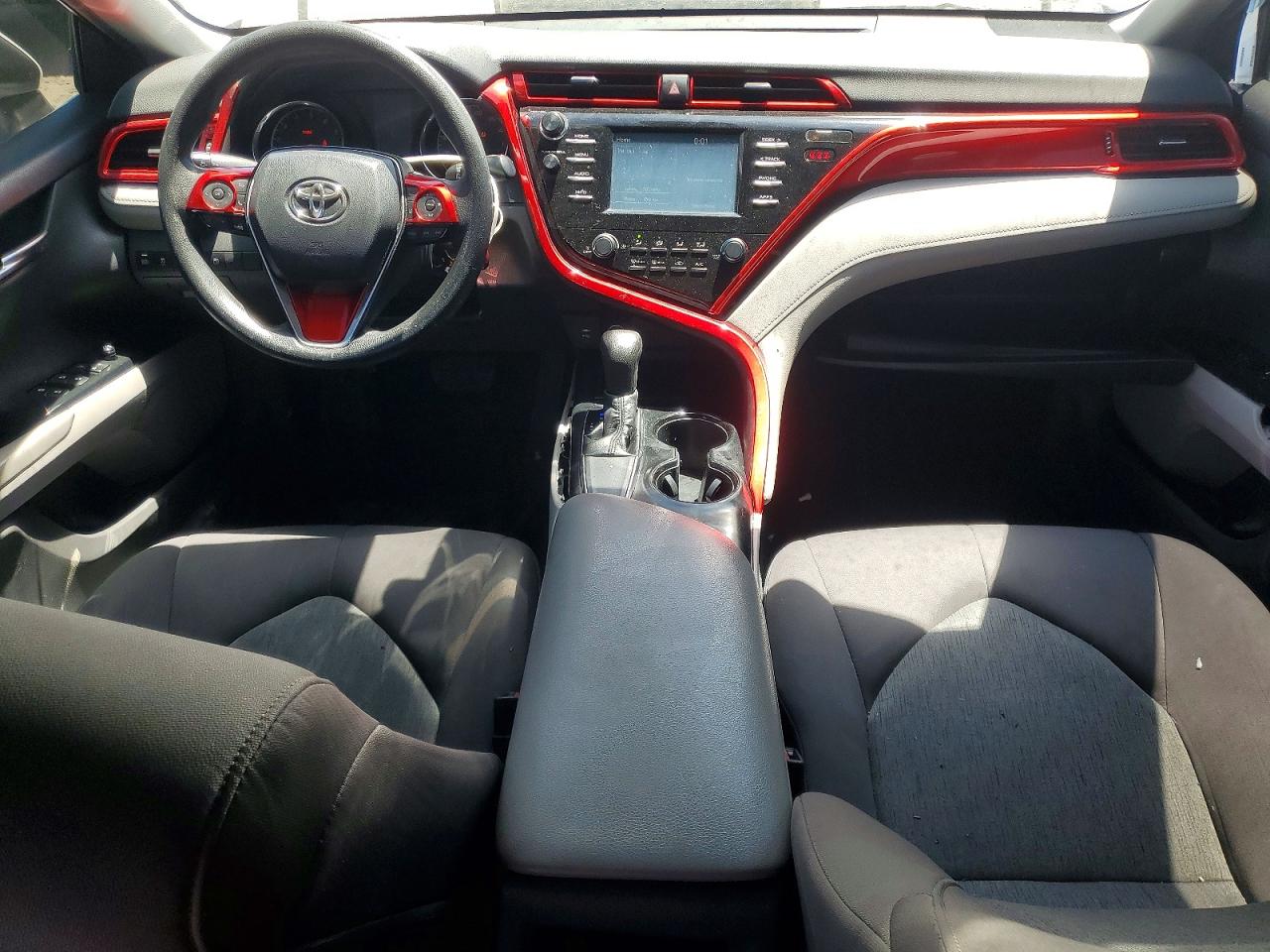 2018 TOYOTA CAMRY
