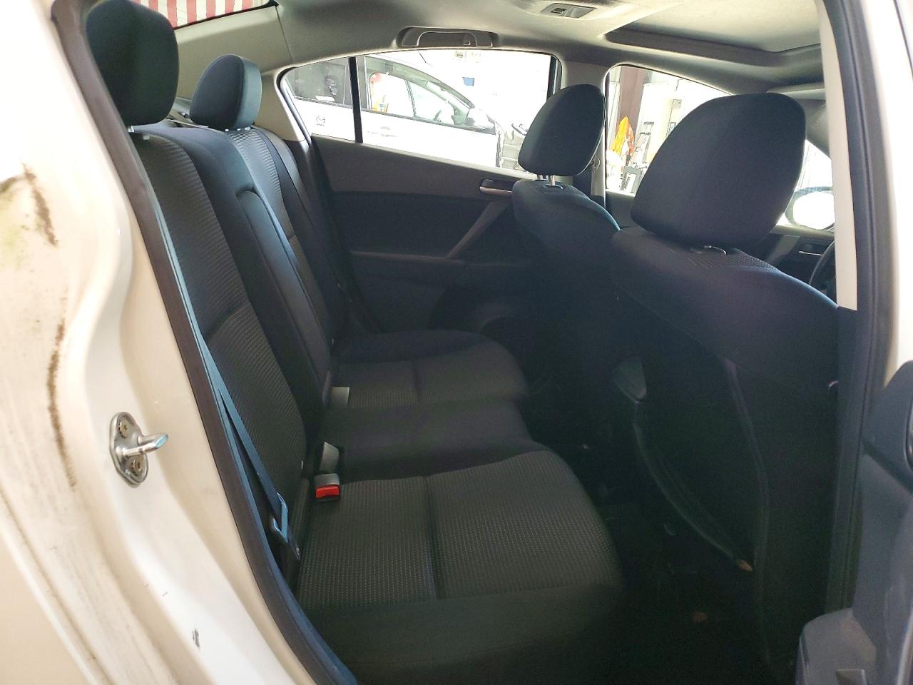 2012 MAZDA 3