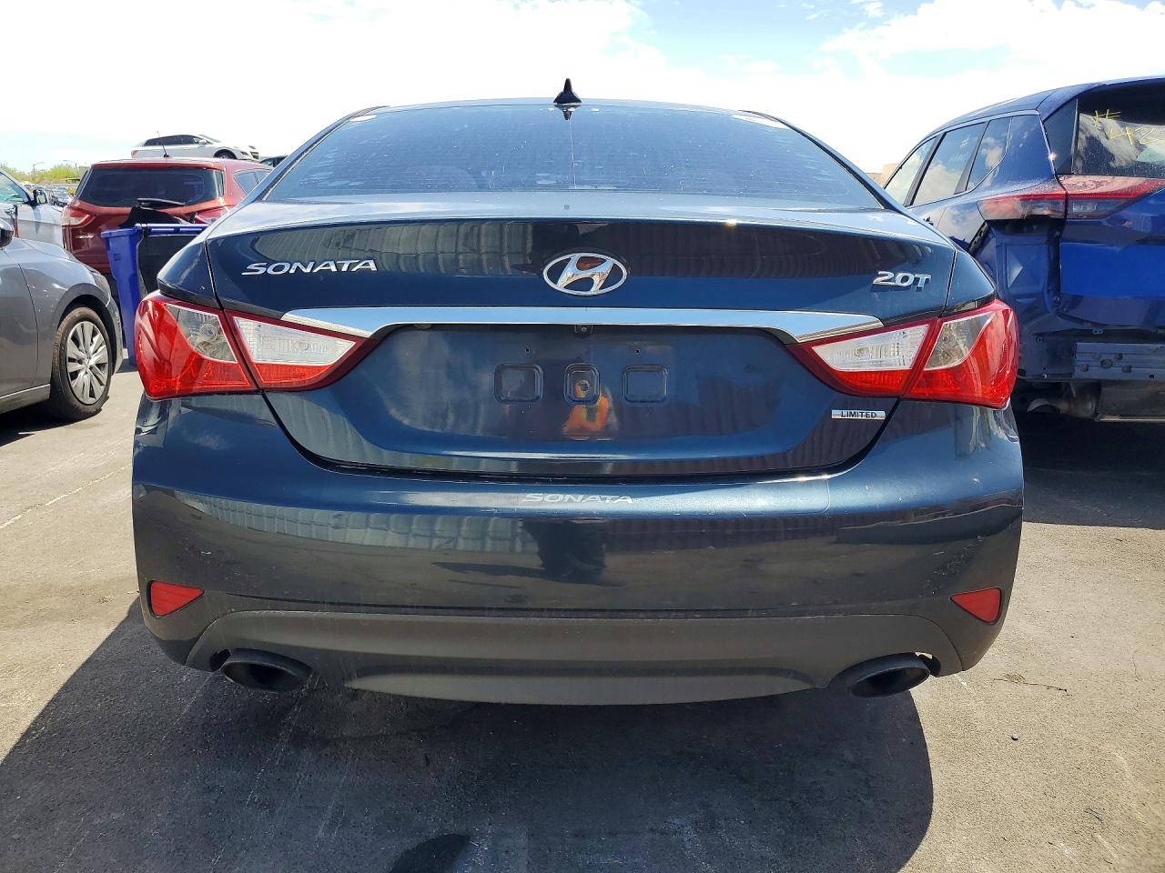 2014 HYUNDAI SONATA