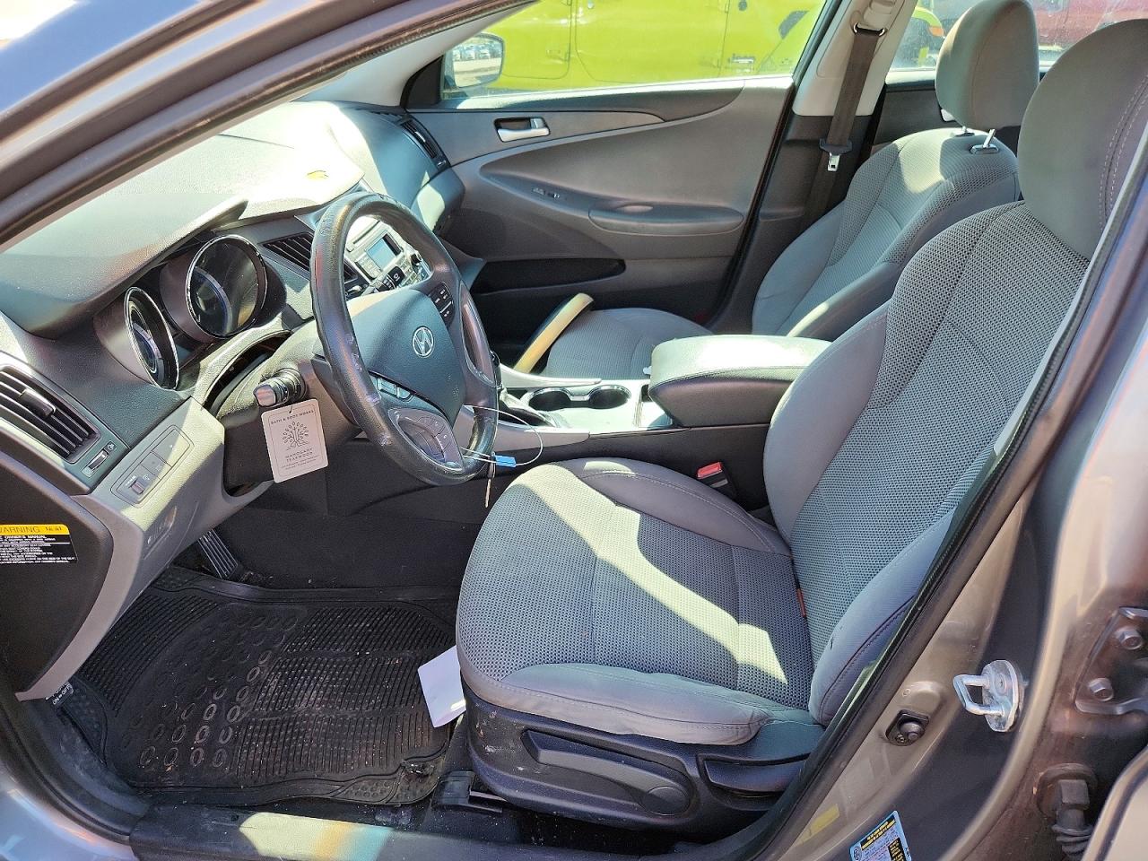 2014 HYUNDAI SONATA