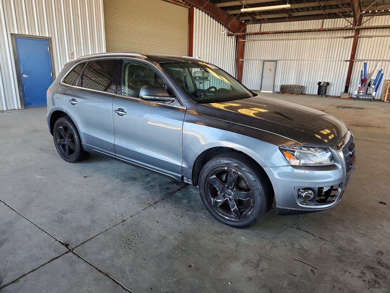2012 AUDI Q5