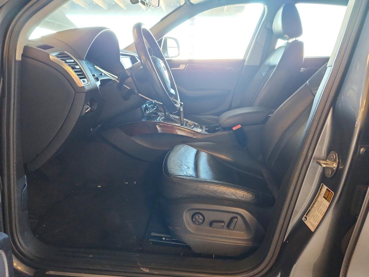 2012 AUDI Q5