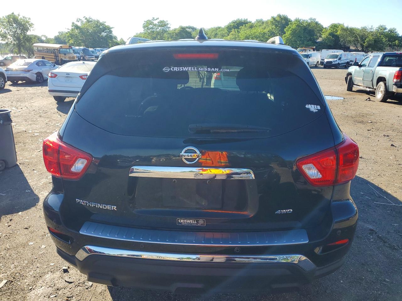 2020 NISSAN PATHFINDER