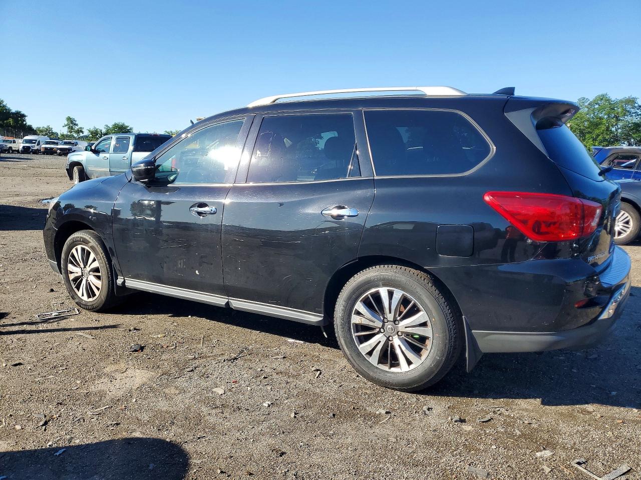2020 NISSAN PATHFINDER