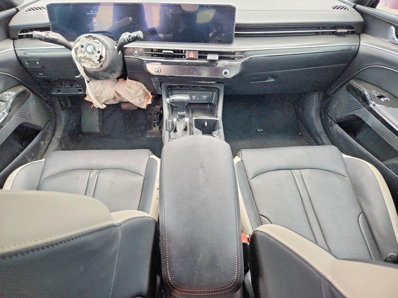 2025 KIA K5
